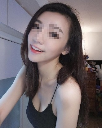 EZy9pZHUMAEVJJz.png