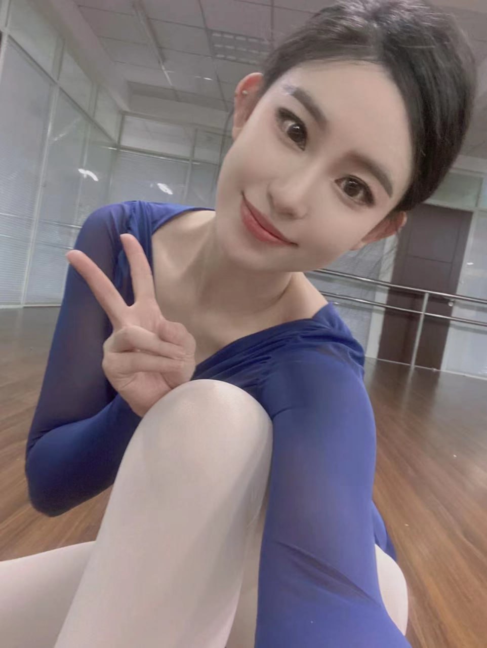 露西 (1).jpg